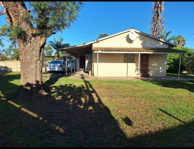 2 BEDROOM HOUSE FOR SALE IN DE MIST